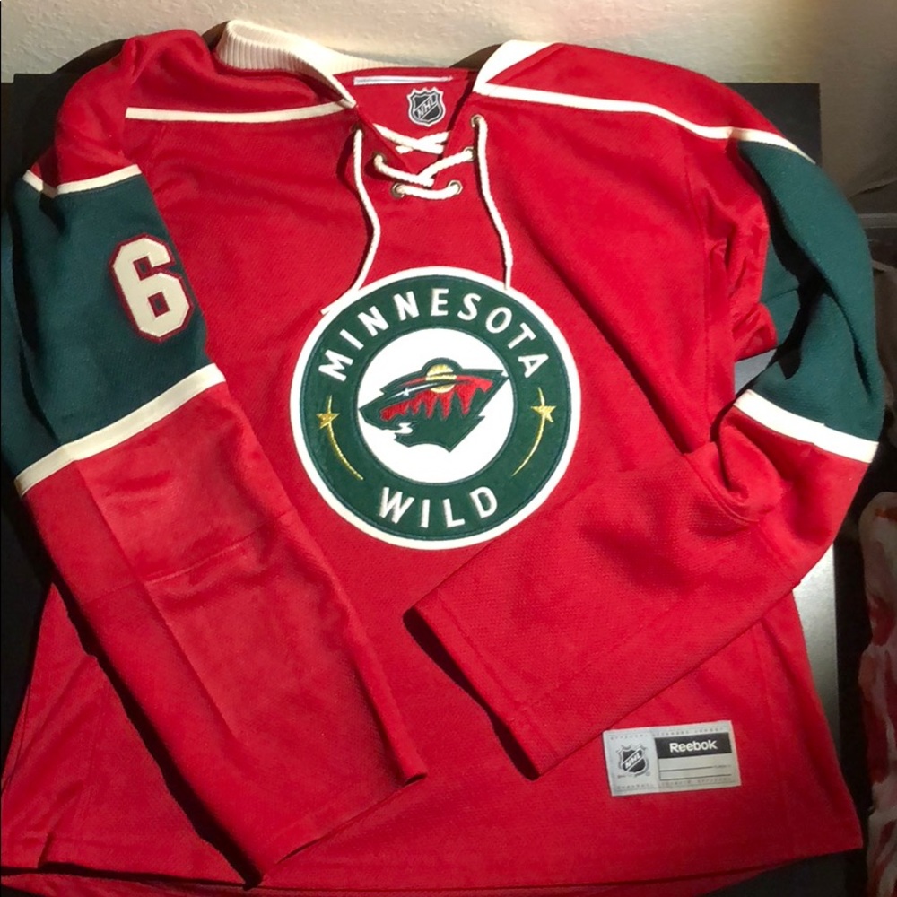 MN Wild jersey: Scandella #6